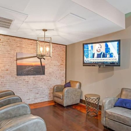 ダラスCharming 1Bd In Trendy West End Neighborhoodアパートメント エクステリア 写真